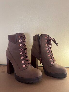 CHUNKY PLATFORM COMBAT BOOTS